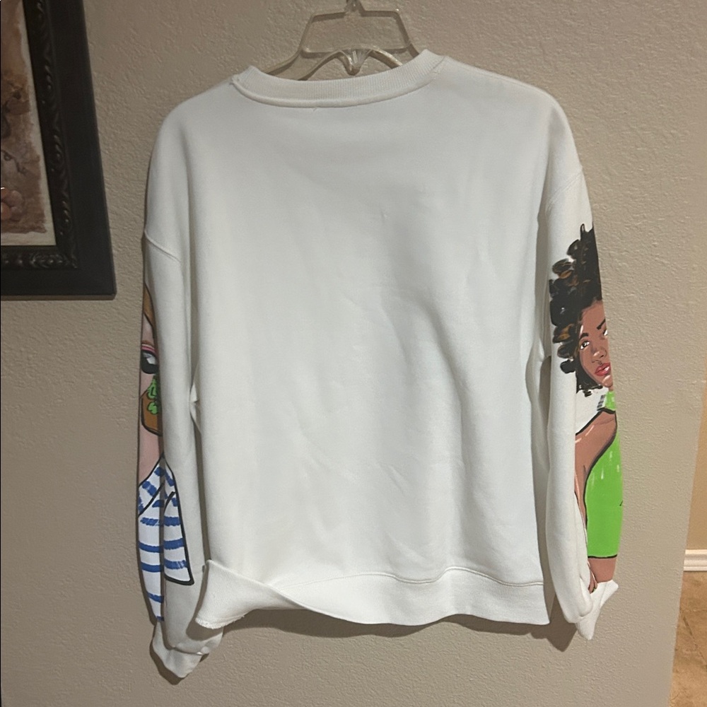 Zara NWOT Graphic Sweatshirt Medium Cropped Girls Print Trendy Streetwear - Picture 3 of 4